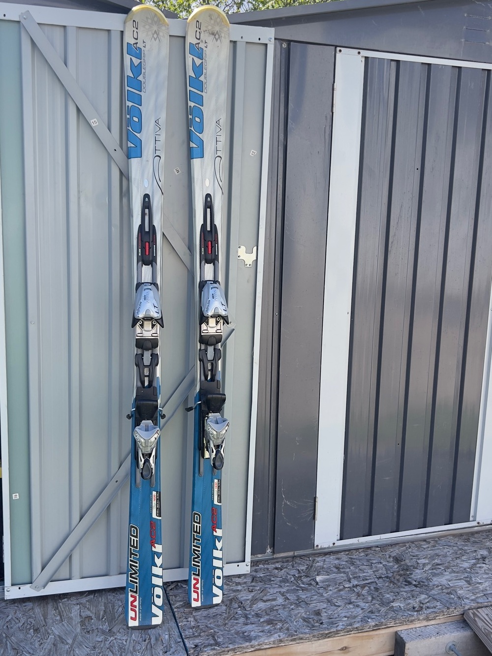 Völkl Attiva Alpine Skis in Blue & White